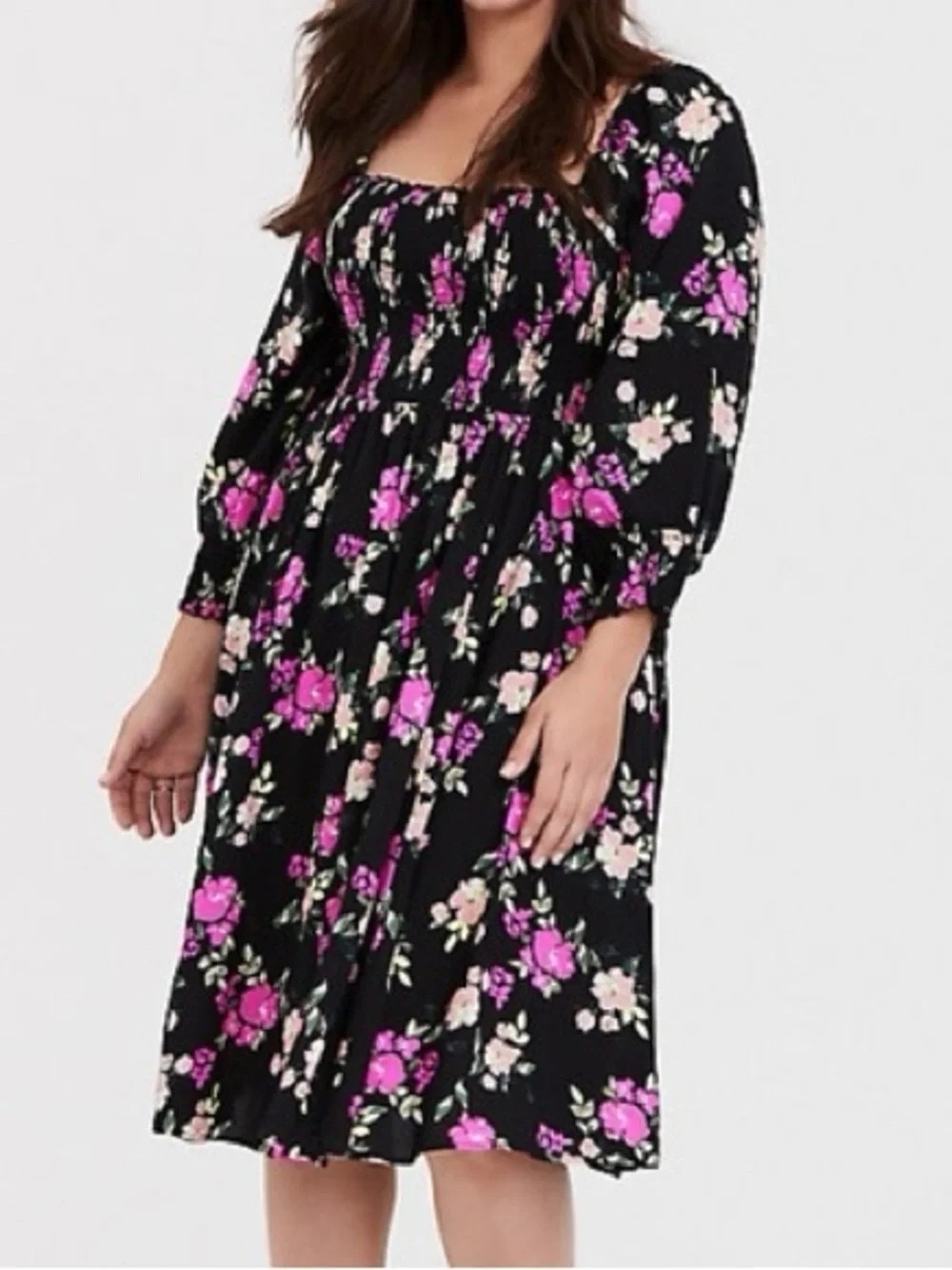 NWT Torrid Long Sleeve Floral Smocked Black Midi Dress- Size 1x